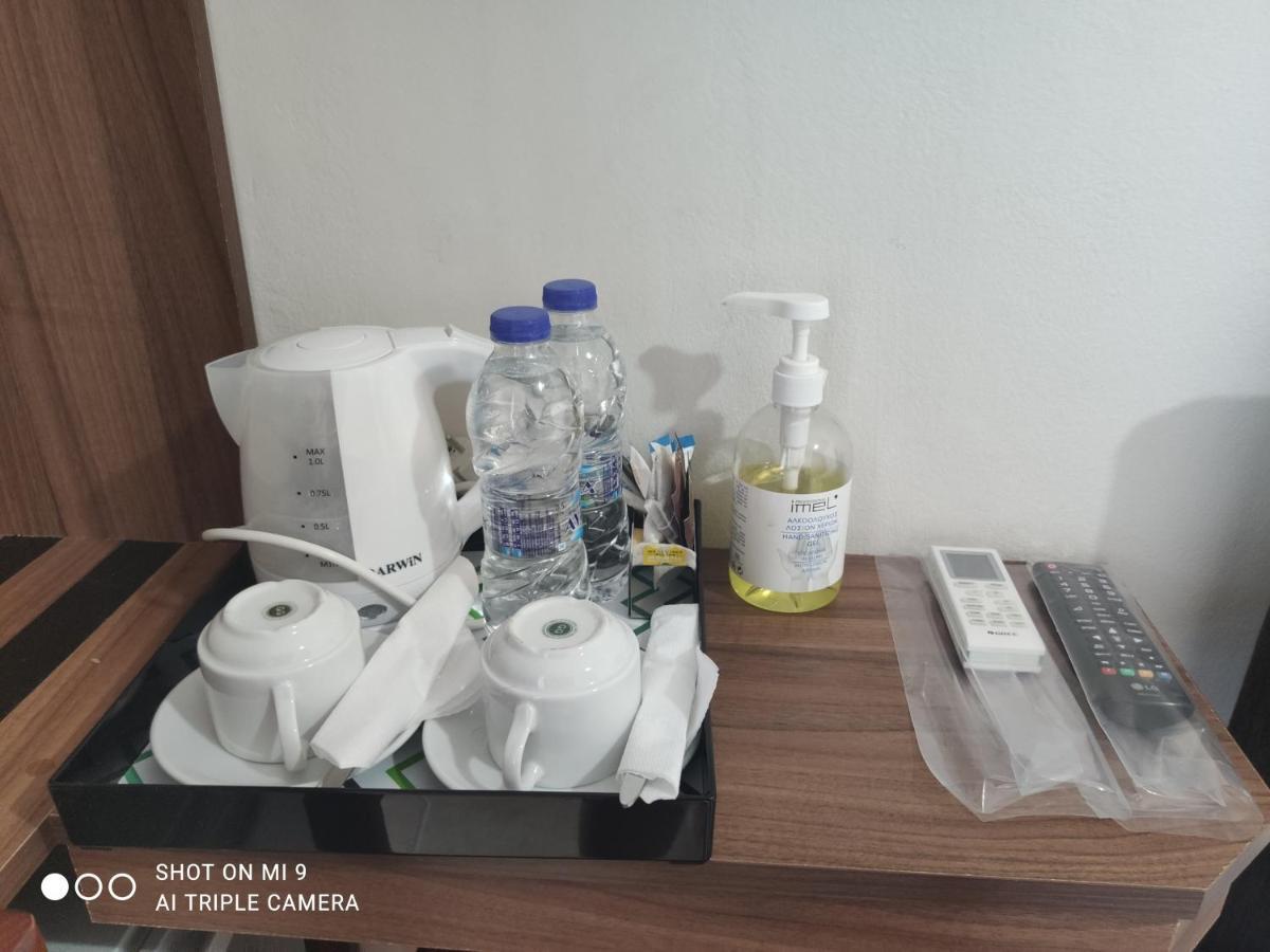 Hotel Trifylia Kyparissia Exteriör bild