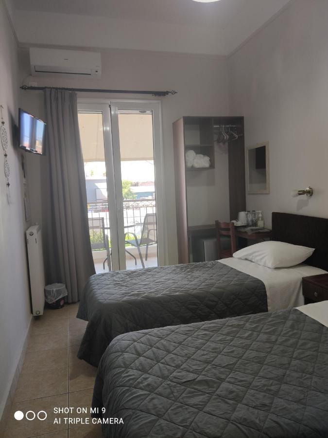 Hotel Trifylia Kyparissia Exteriör bild